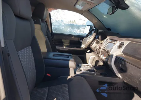 2019 Toyota Tundra Sr5 5.7L V8 из США, поврежденный, VIN 5TFDY5F15KX800455